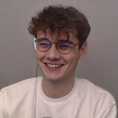 Image of Wilbur Soot smiling.